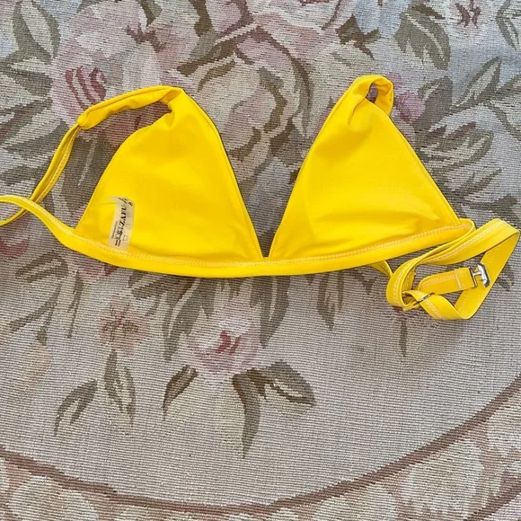 Women’s Yellow Zaful Swimsuit Bikini Top - Picture 3 of 3